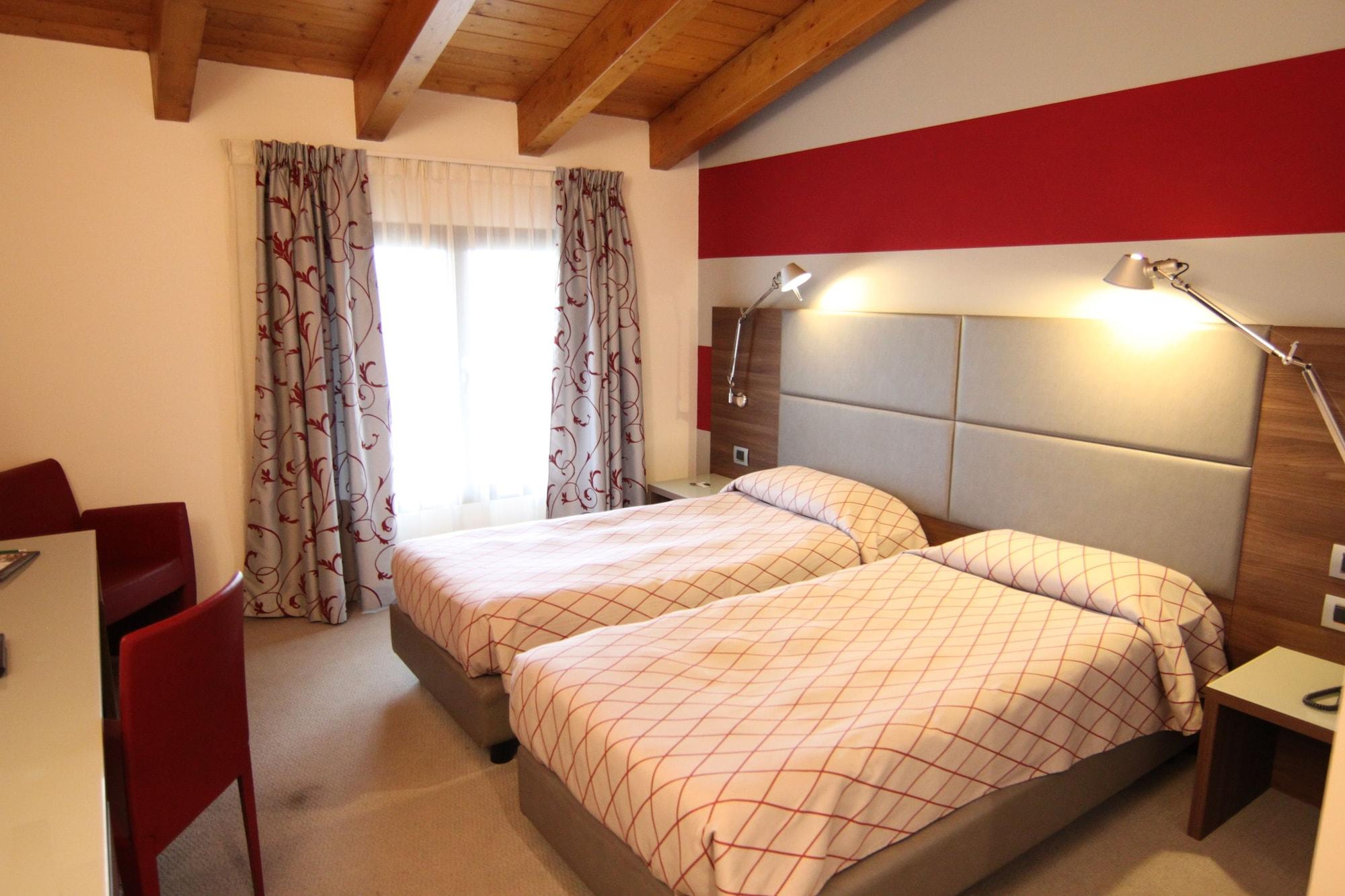 Hotel Del Parco Vigevano Extérieur photo