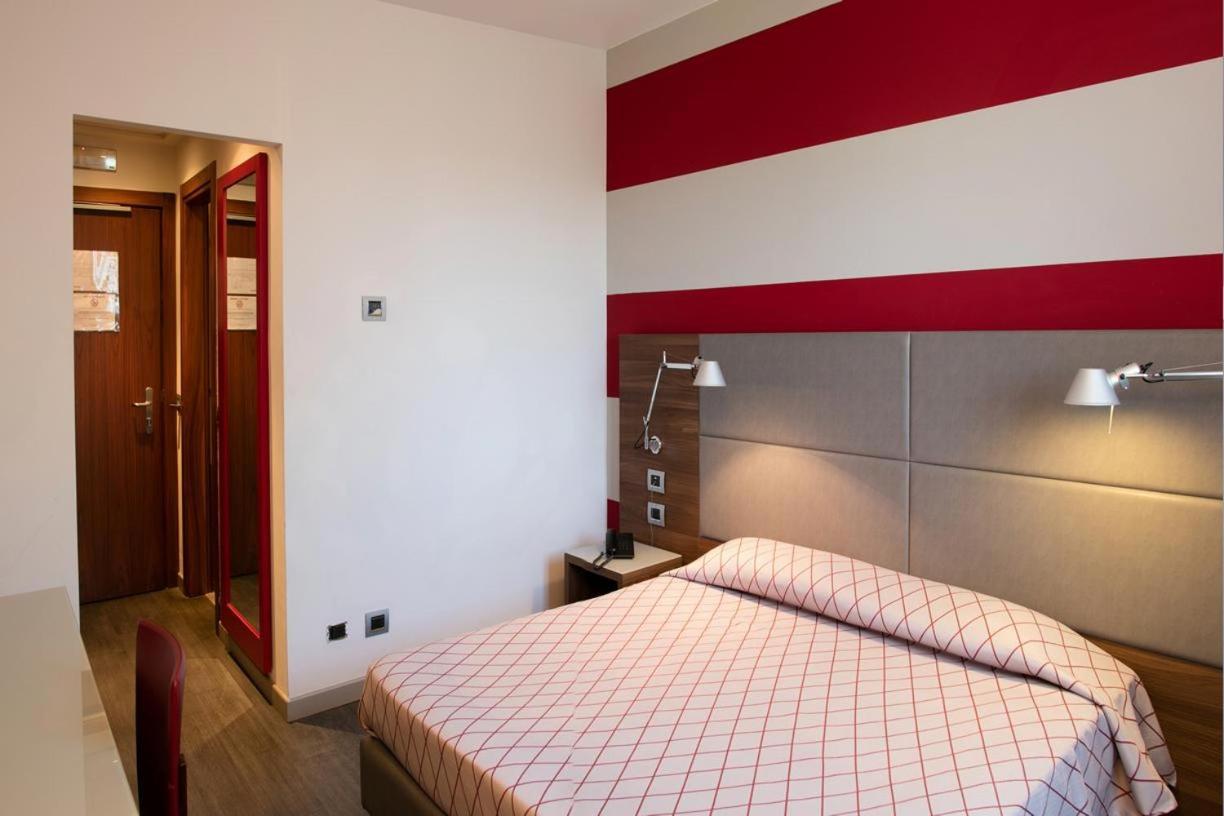 Hotel Del Parco Vigevano Extérieur photo